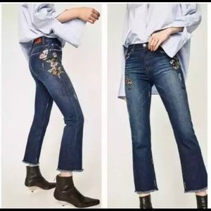 ZARA WOMAN Bootcut Embroidered Floral Jeans Ladybug Size 2 Cropped